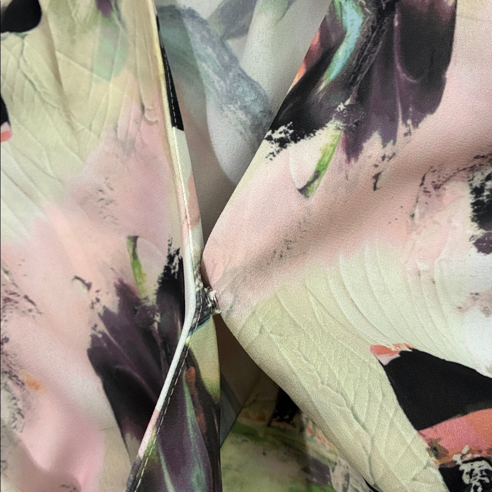 Halogen Multicolor Abstract Blouse - Picture 6 of 7